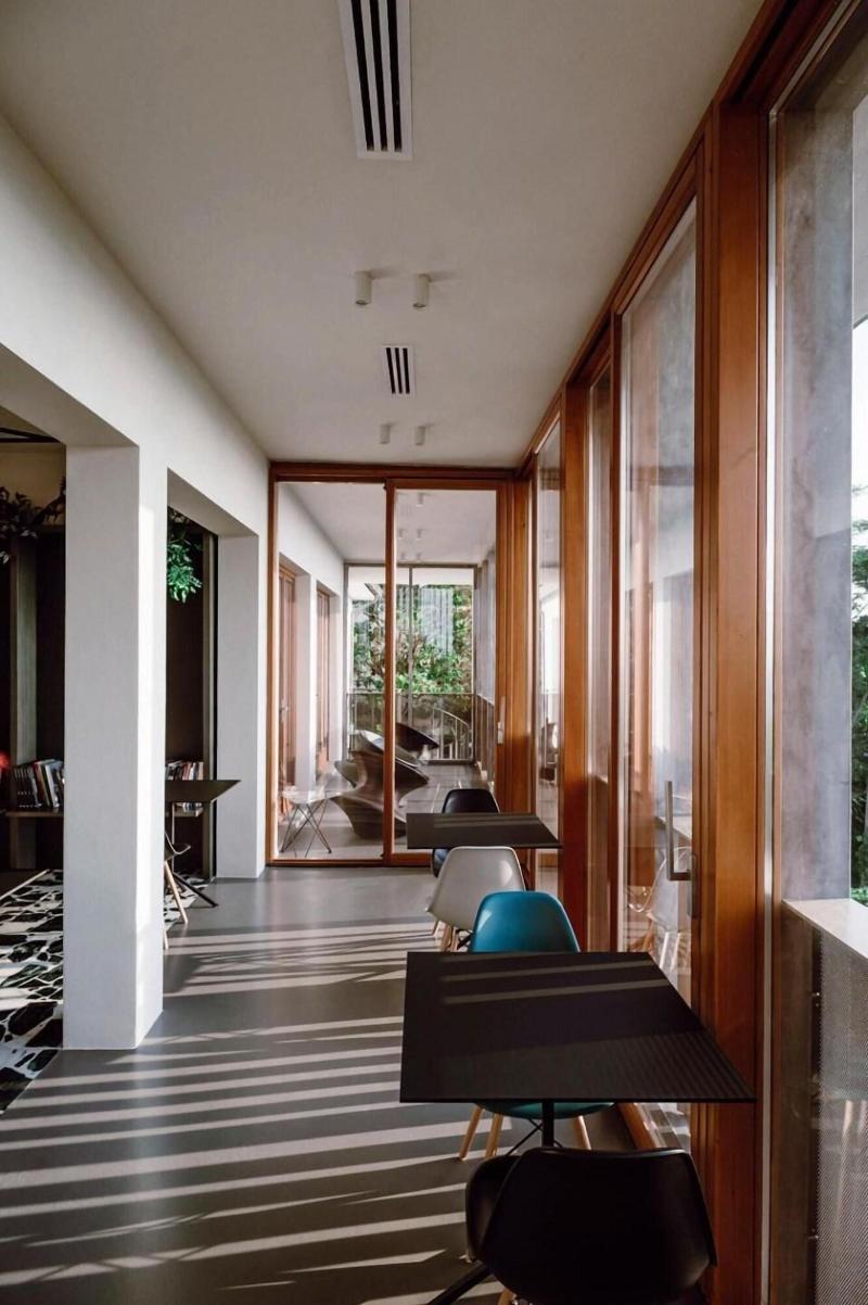 Villa Curiel image