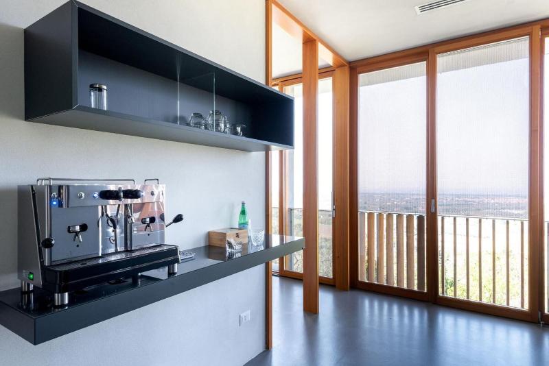 Villa Curiel image