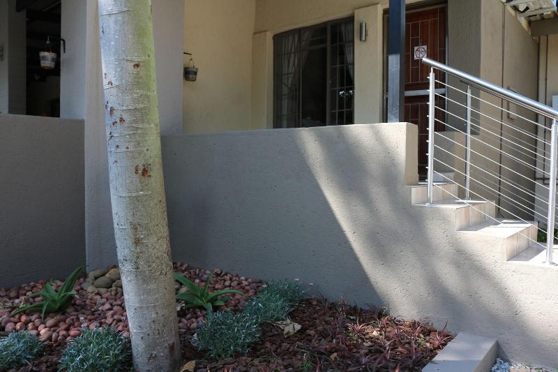 Hummingbirds Nest Guesthouse image