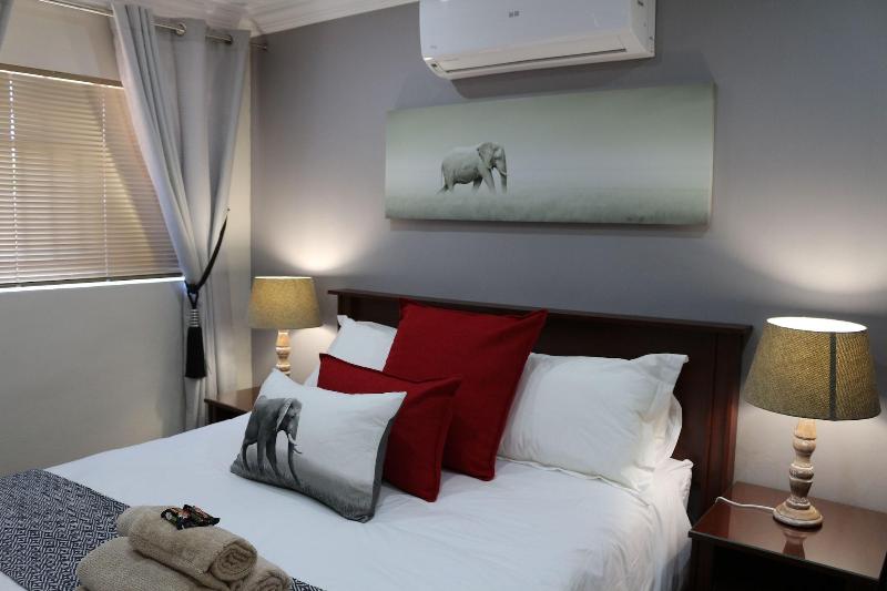 Hummingbirds Nest Guesthouse image