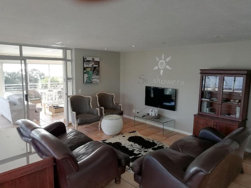 Sunshowers Plett
