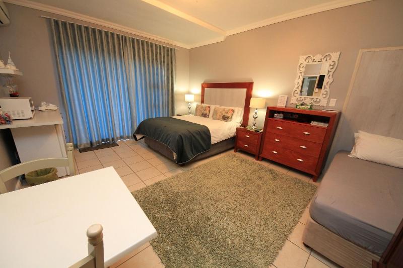 Bay View Somerset West image