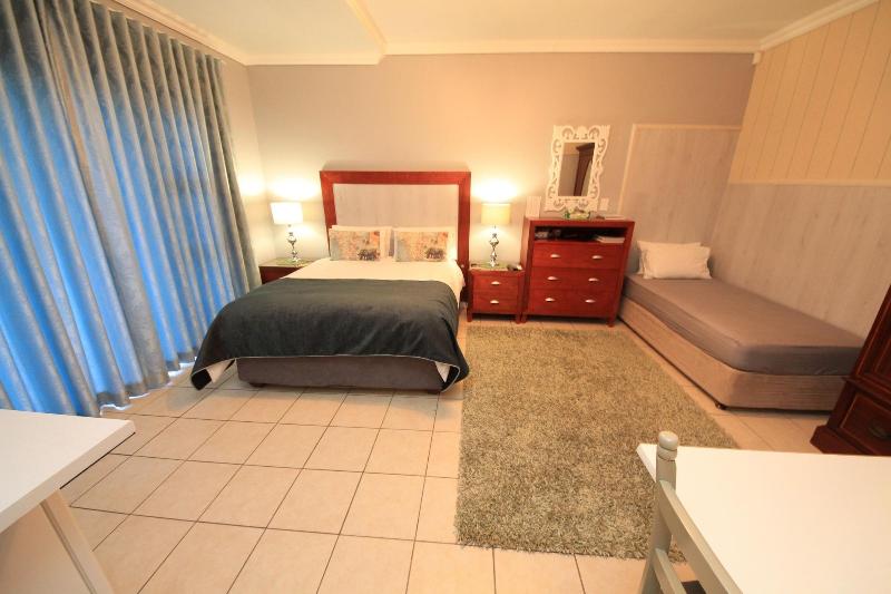 Bay View Somerset West image