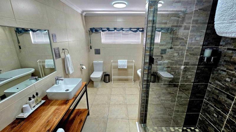Bay View Somerset West image