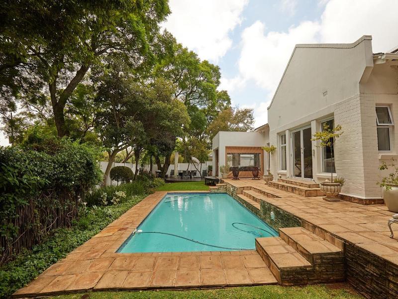 Maison Jacaranda image