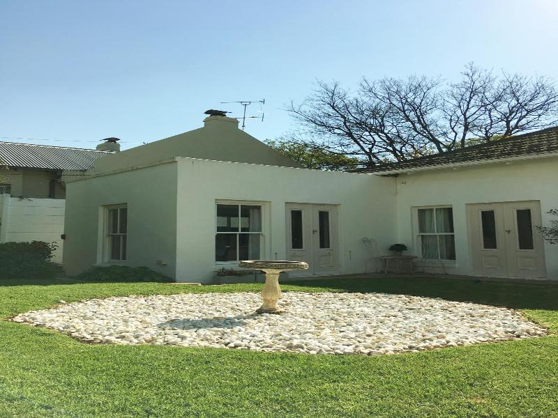 Maison Jacaranda image
