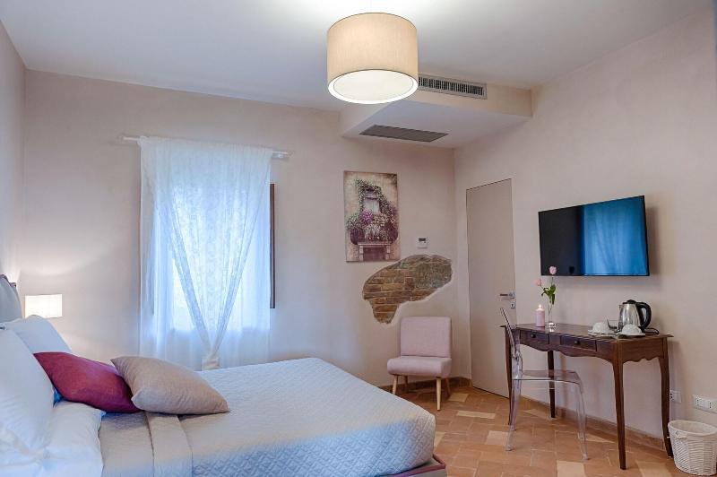 Antica Quercia & Spa image