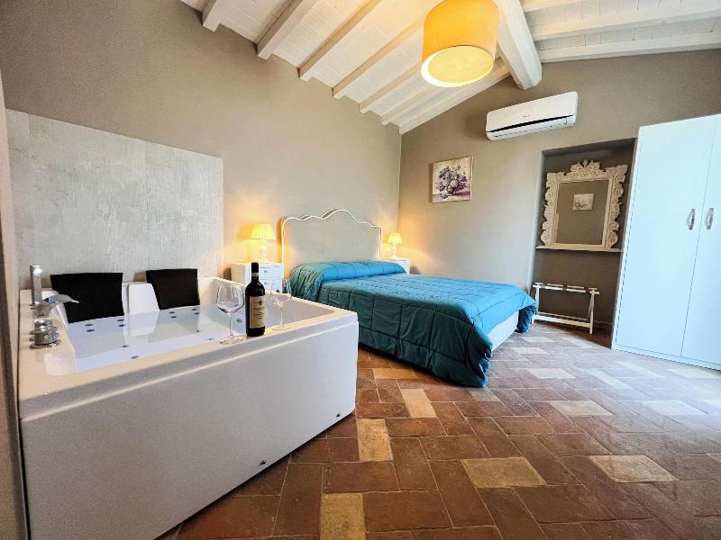 Antica Quercia & Spa image