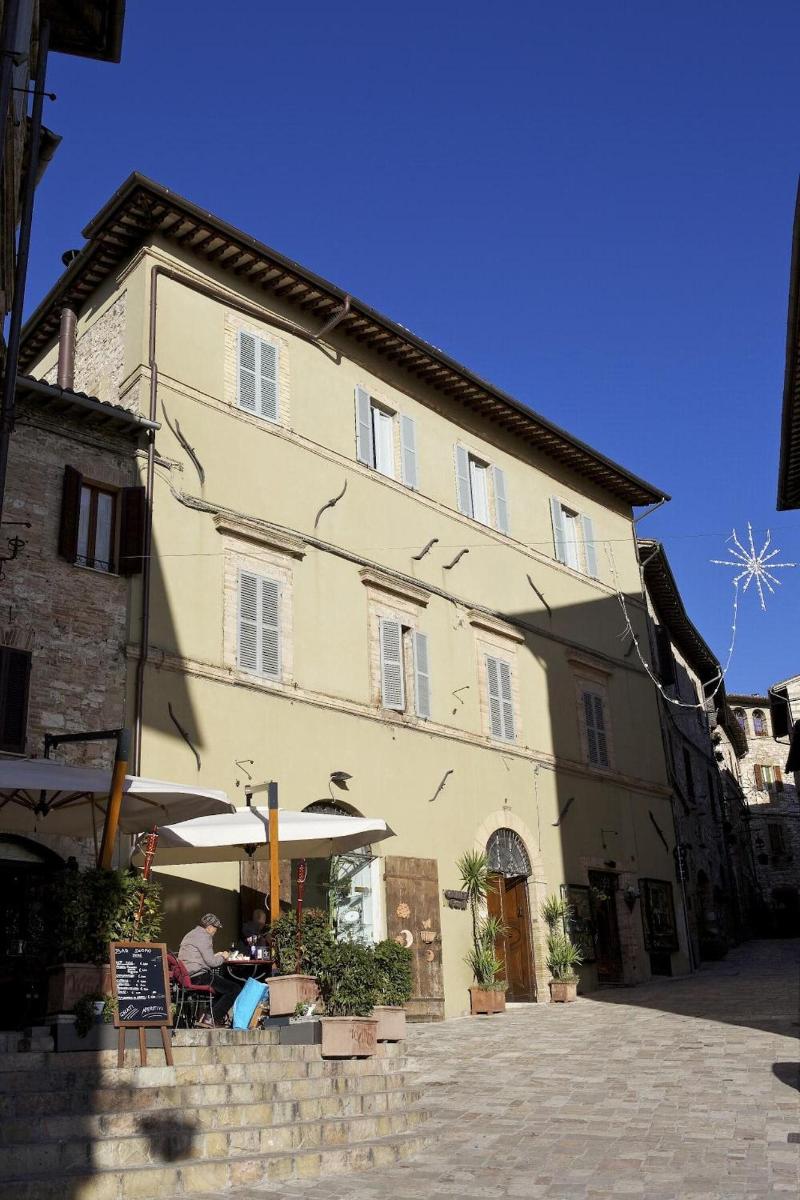 Camere Carli image
