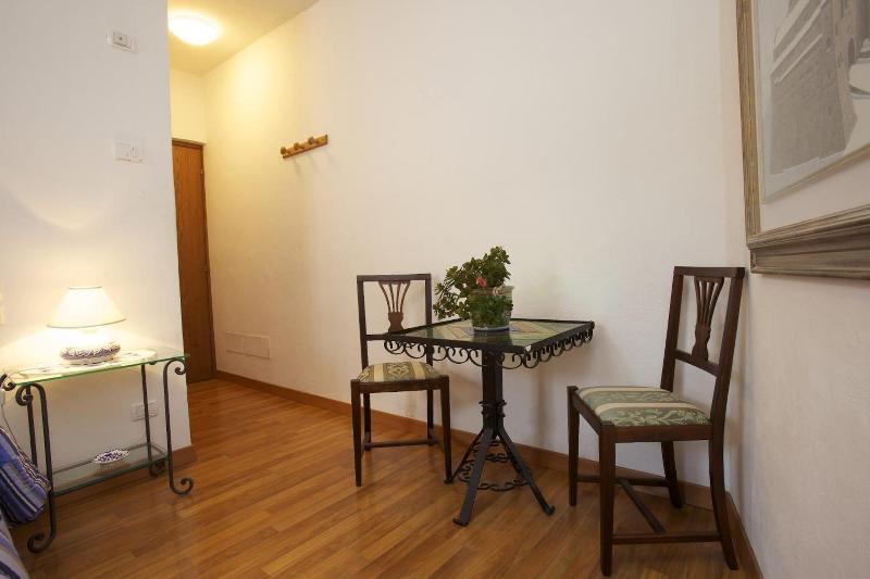 Camere Carli image