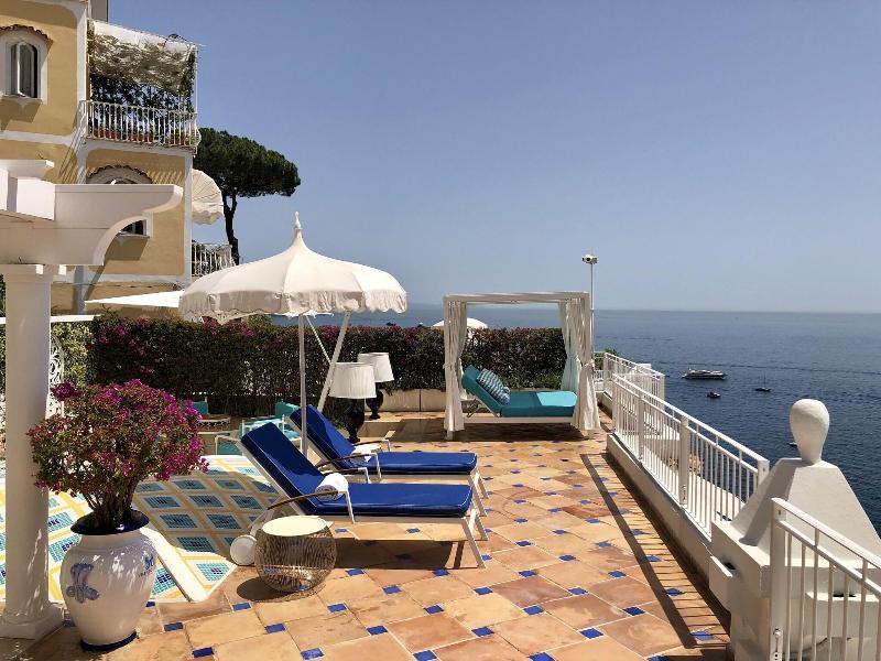 Villa Boheme Exclusive Luxury Suites image