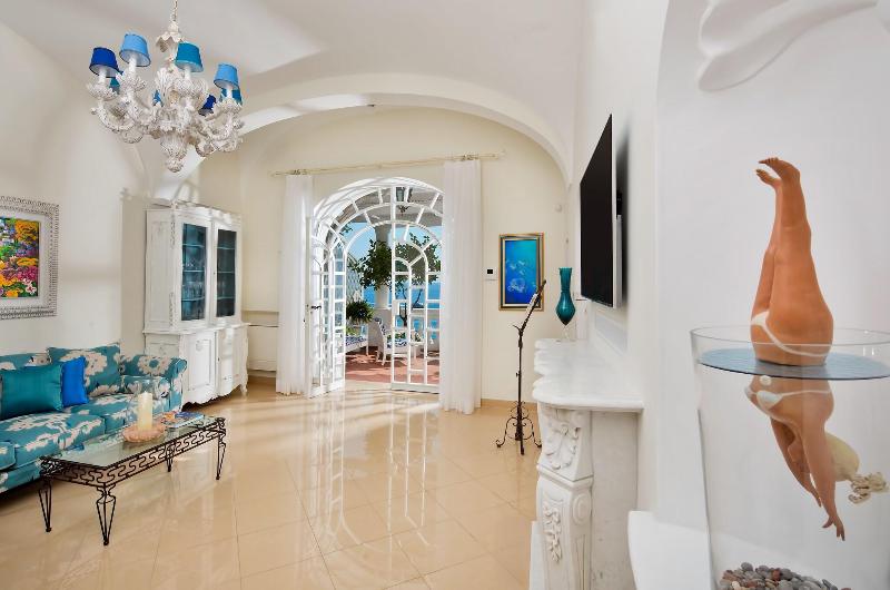 Villa Boheme Exclusive Luxury Suites image