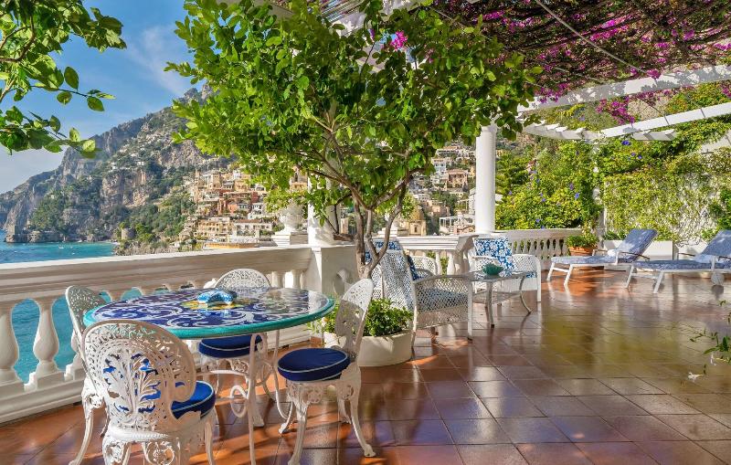 Villa Boheme Exclusive Luxury Suites image