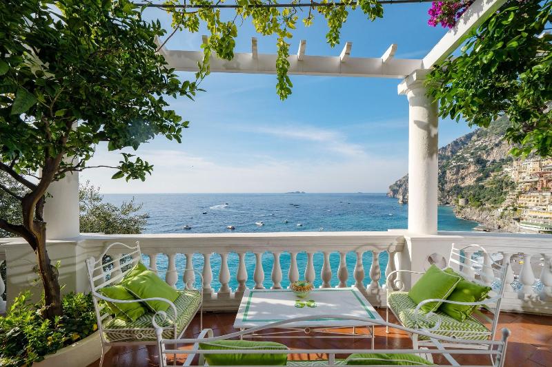 Villa Boheme Exclusive Luxury Suites image