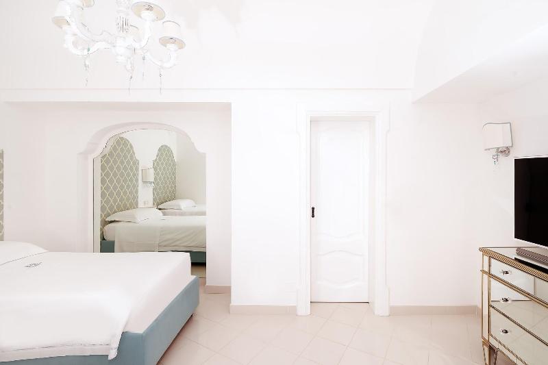 Villa Boheme Exclusive Luxury Suites image