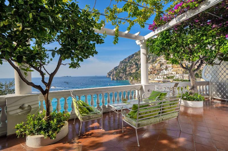 Villa Boheme Exclusive Luxury Suites image