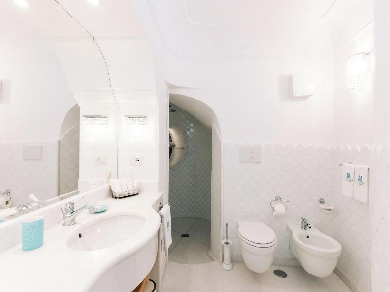 Villa Boheme Exclusive Luxury Suites image