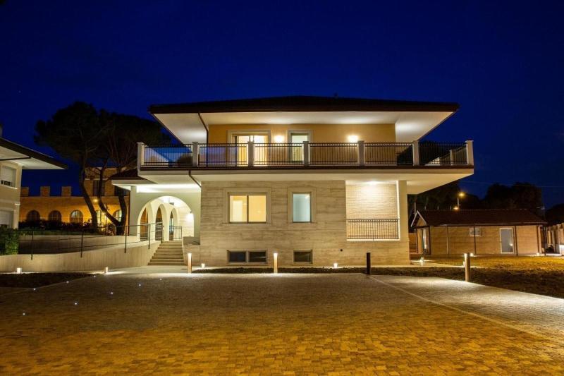 Aurum Suites image