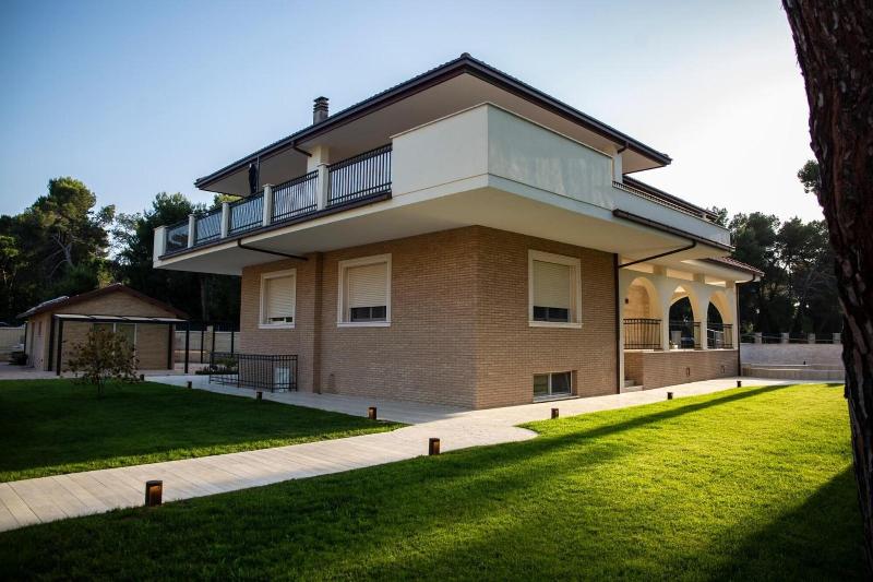 Aurum Suites image
