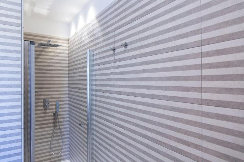 Aurum Suites image