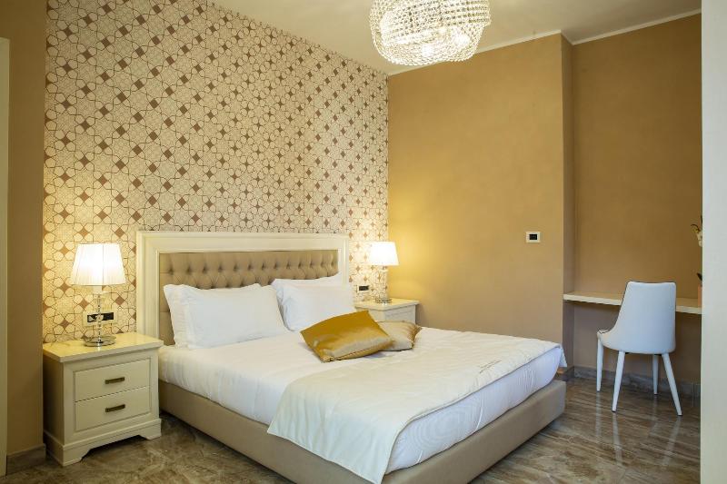 Aurum Suites image