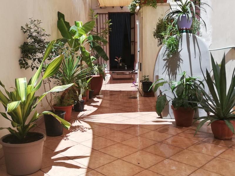 Guglielmo Room's B&B image