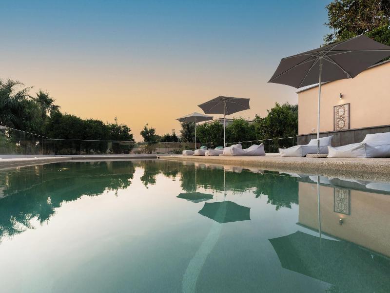 Villa Emanuel image