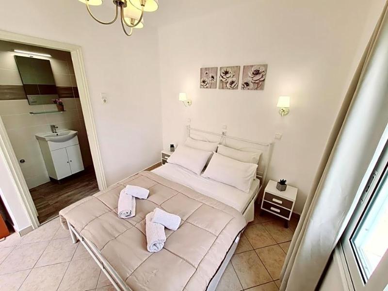 Avra Rooms image