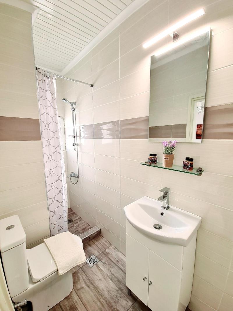 Avra Rooms image