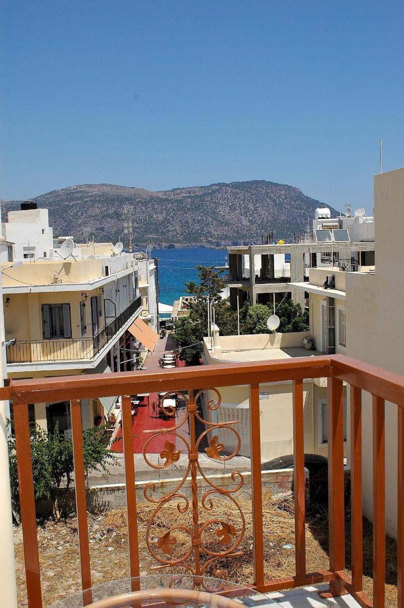 Avra Rooms image