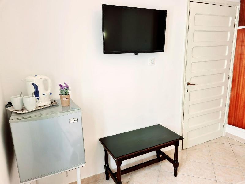 Avra Rooms image