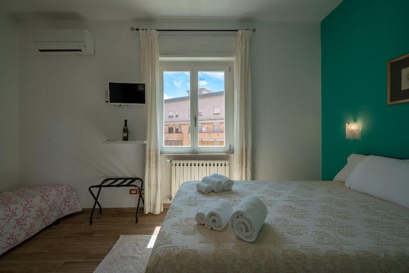 Ng Guest House Olbia image