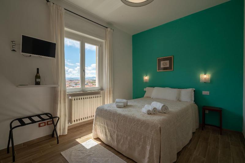 Ng Guest House Olbia image