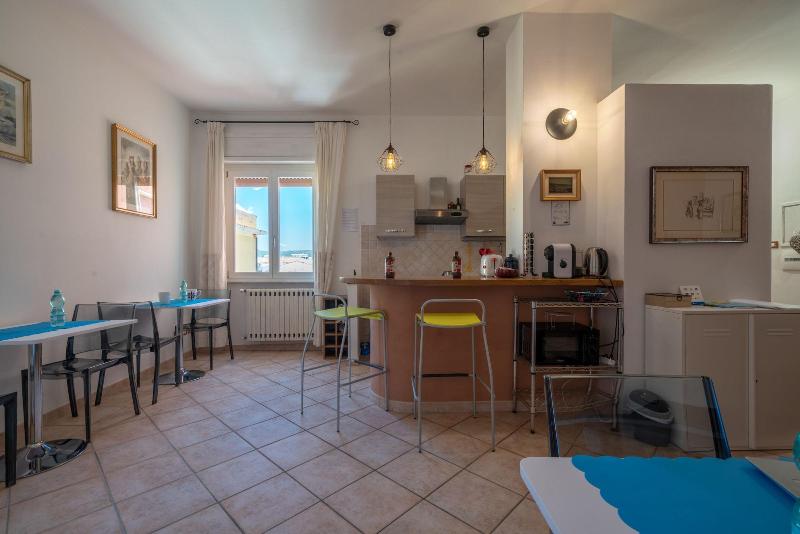 Ng Guest House Olbia image
