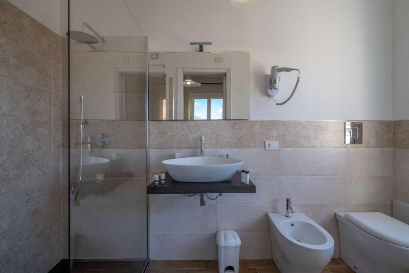 Ng Guest House Olbia image