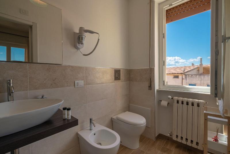 Ng Guest House Olbia image