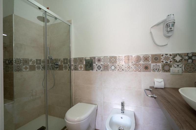 Ng Guest House Olbia image