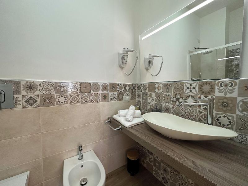 Ng Guest House Olbia image