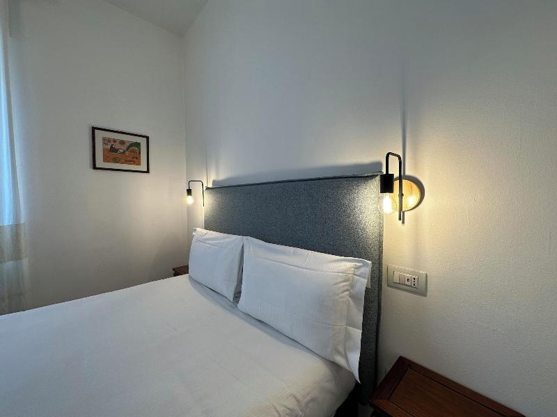 Ng Guest House Olbia image