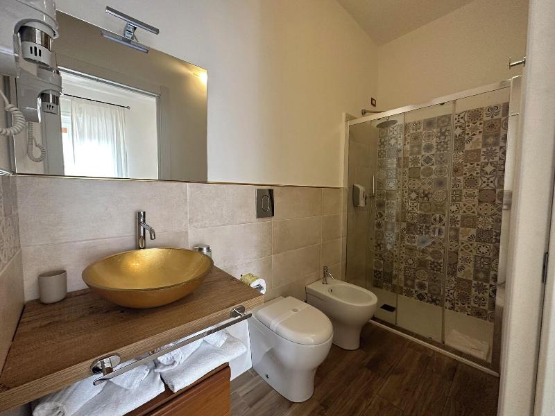 Ng Guest House Olbia image