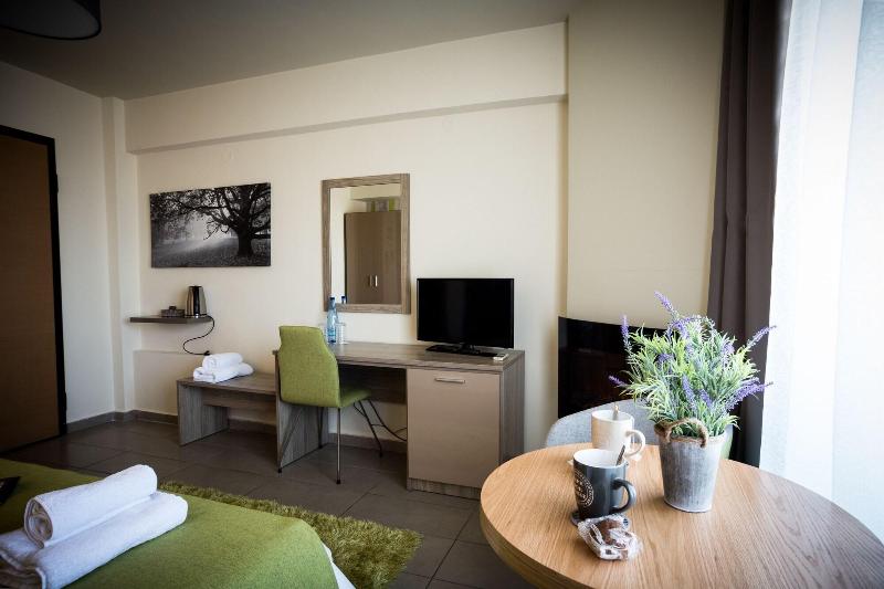 Limani Comfort Rooms image