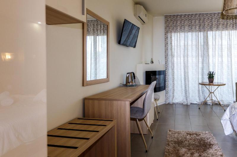 Limani Comfort Rooms image