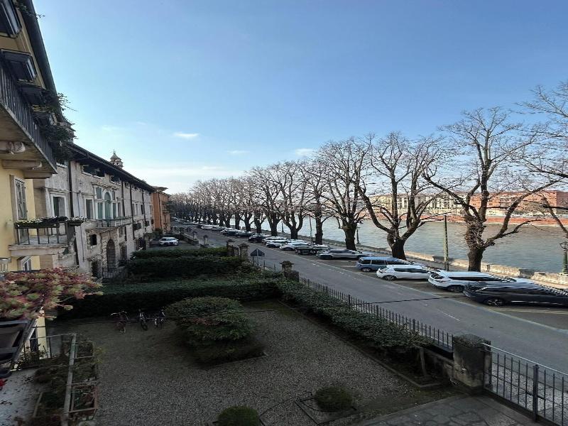 Notti Sull'Adige image