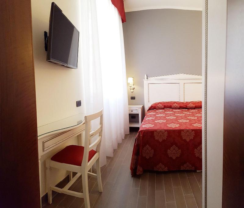 Notti Sull'Adige image