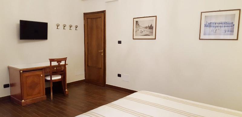 Notti Sull'Adige image