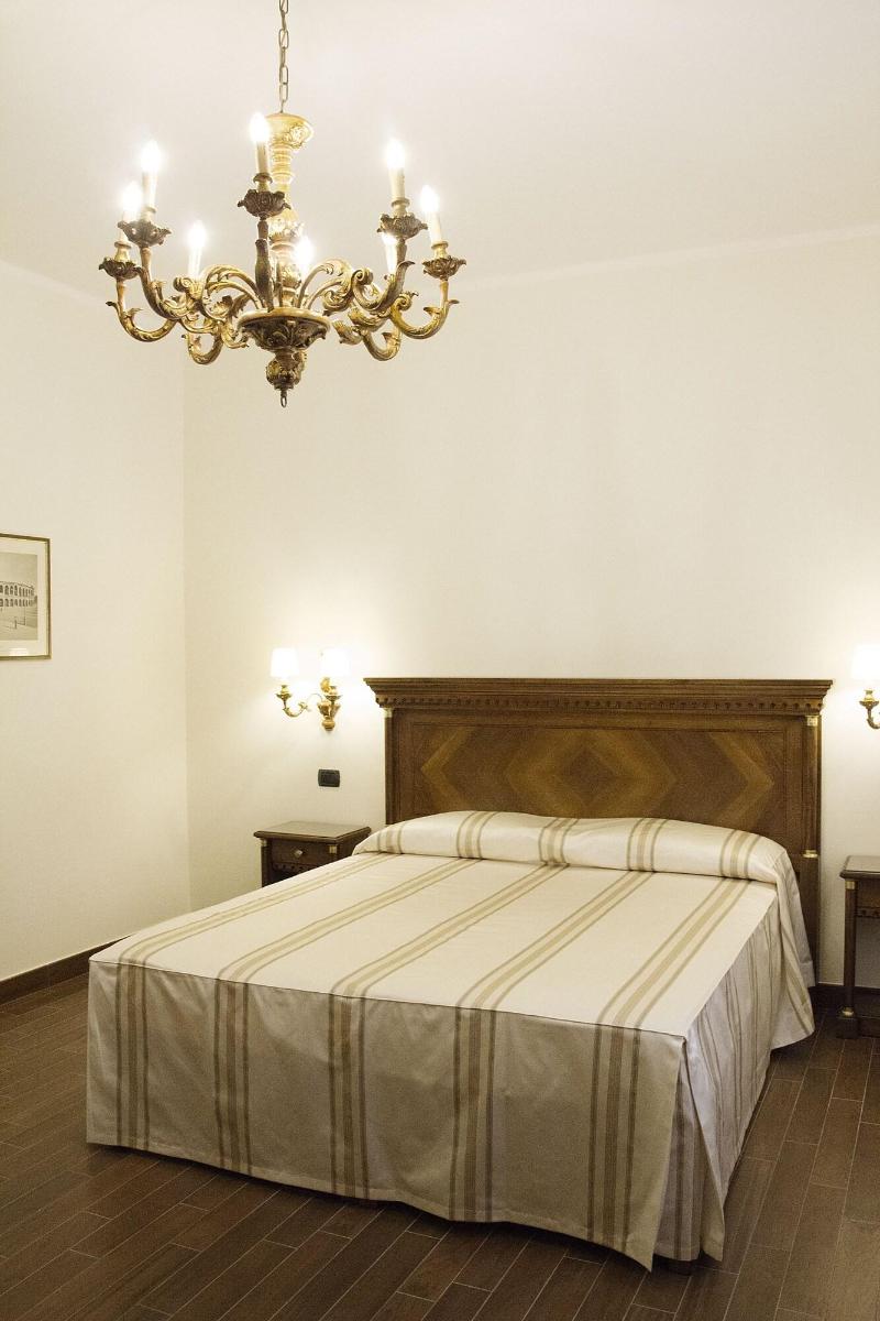 Notti Sull'Adige image