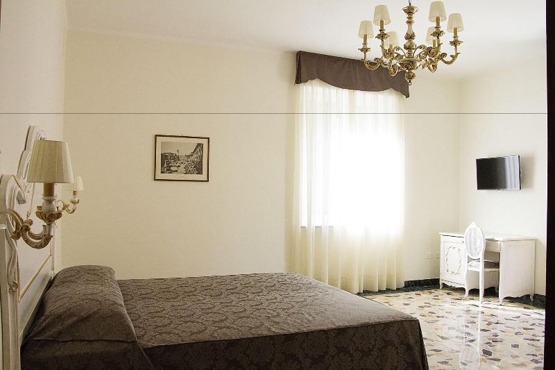 Notti Sull'Adige image
