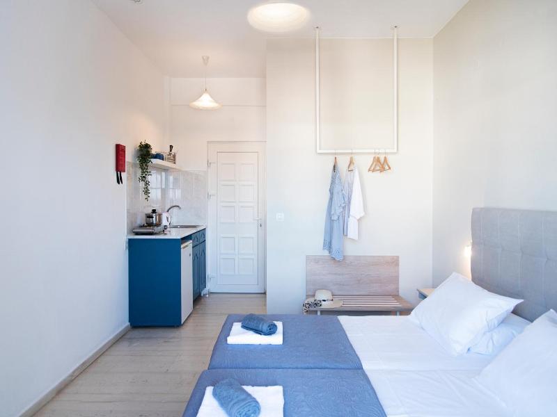 Ammos Apartments image