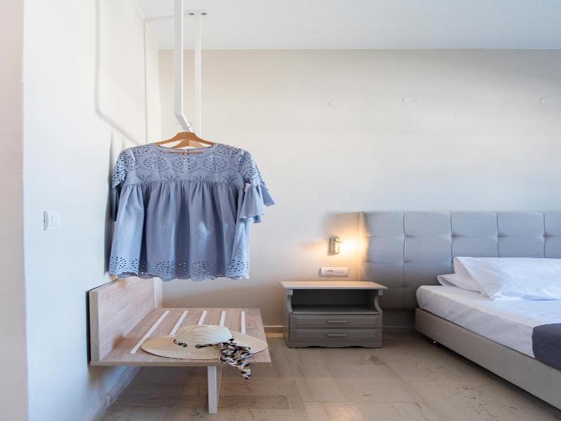 Ammos Apartments image