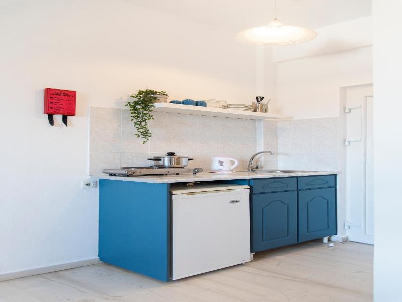 Ammos Apartments image